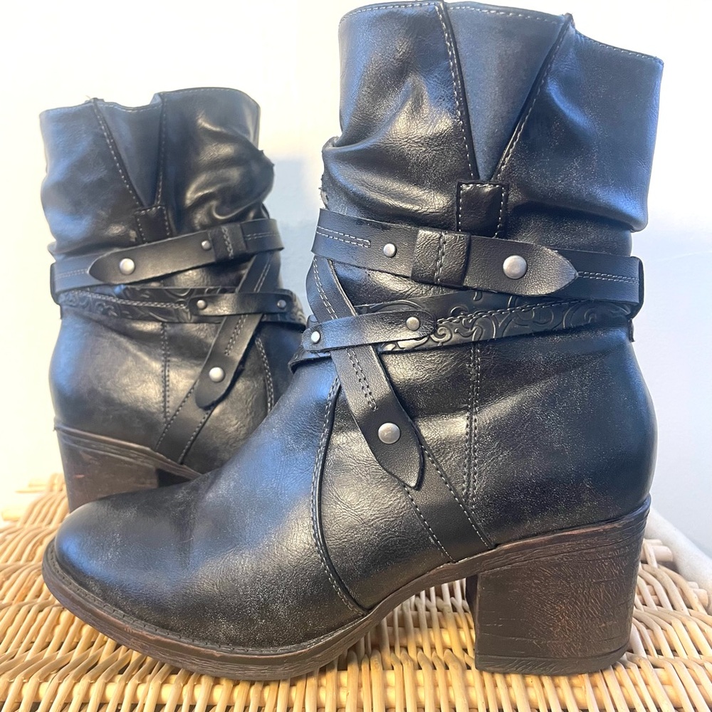 GC Black Leather Troy Heeled Boots‎